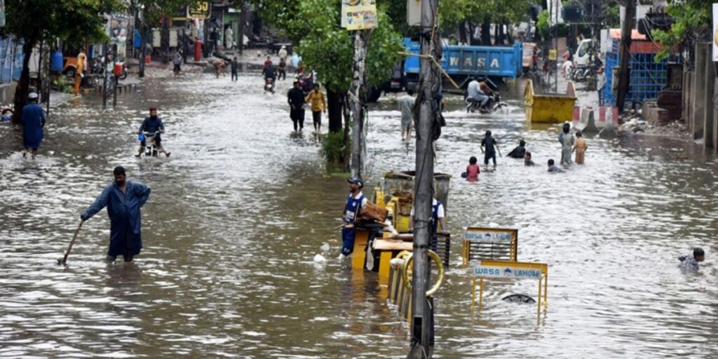 Alert Punjab Faces High Level Flood Threat as Monsoon Rains Hit Pakistan News Today