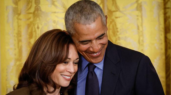 Kamala Harris gets vital Obama backing in battle against Trump