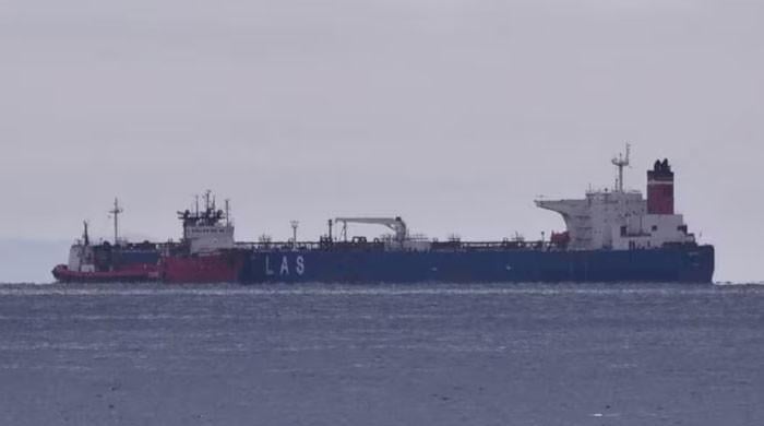 Iran seizes oil tanker in Gulf and arrests crew, reports Guards website