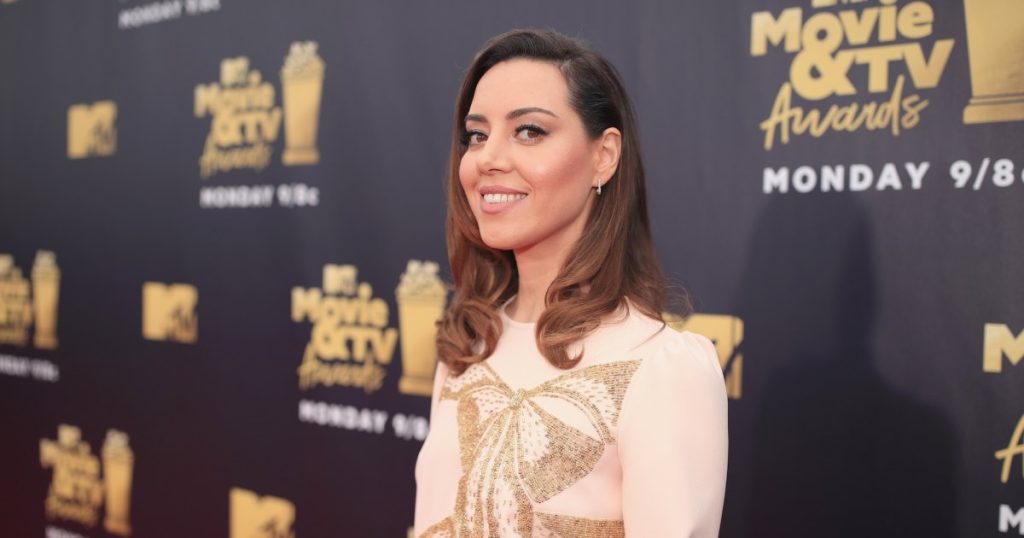 Aubrey Plaza Forgot HBO Password Still Hasnt Watched White Lotus Pakistan News Today