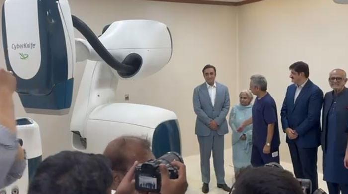 Bilawal Opens New CyberKnife Facility at JPMC