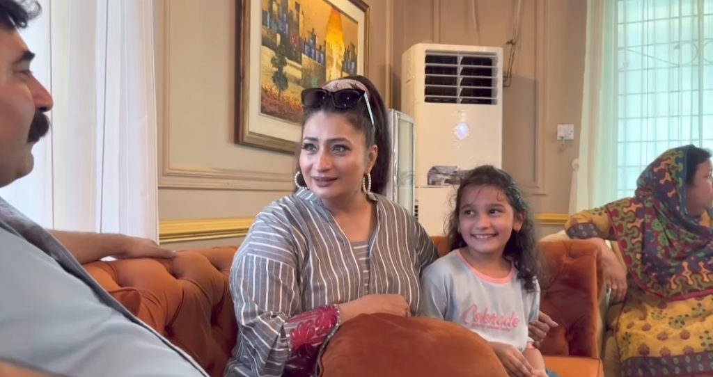 Inside Nida Yasir & Yasir Nawaz's Family Lunch