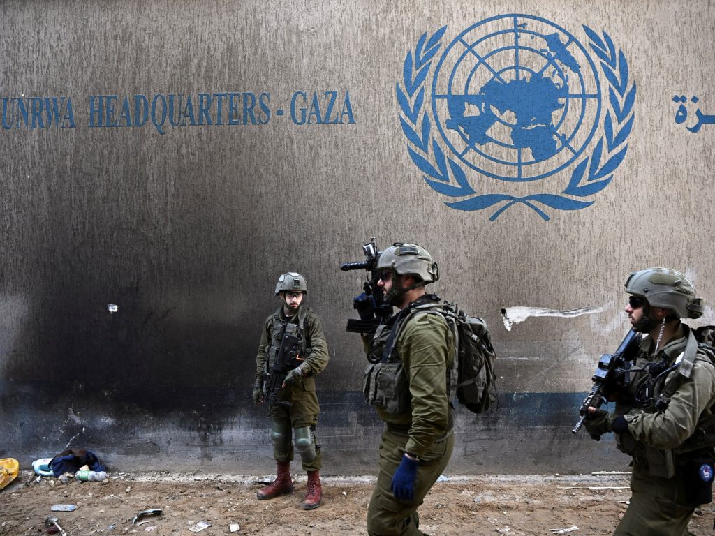 Intolerable ‘dangerous precedent World condemns Israels UNRWA ban Israel Palestine Pakistan News Today