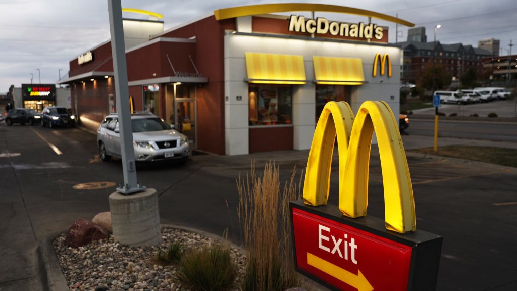 What McDonalds needs to do next after E coli outbreak Pakistan News Today