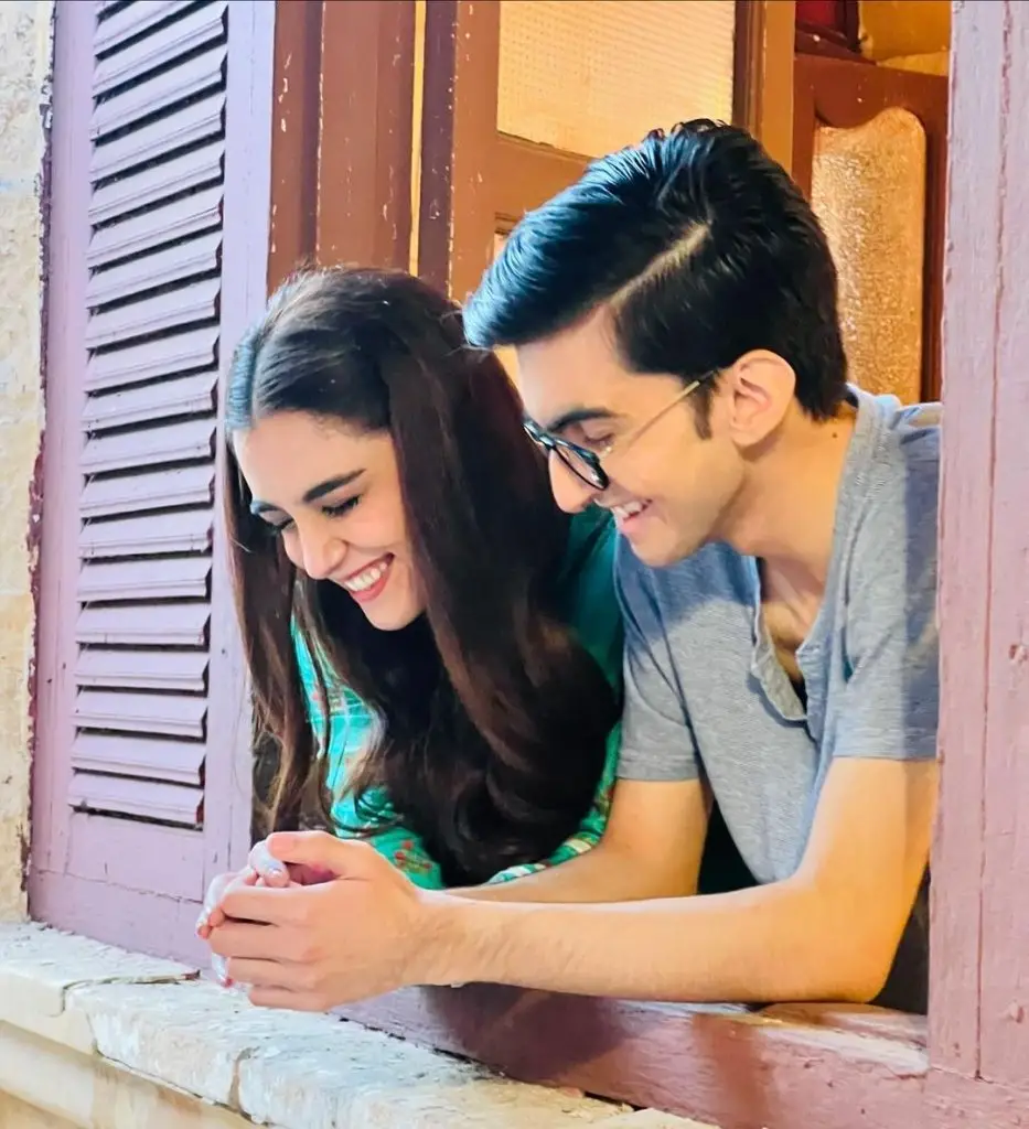 Sunn Mere Dil BTS Pictures & Maya Ali's Response