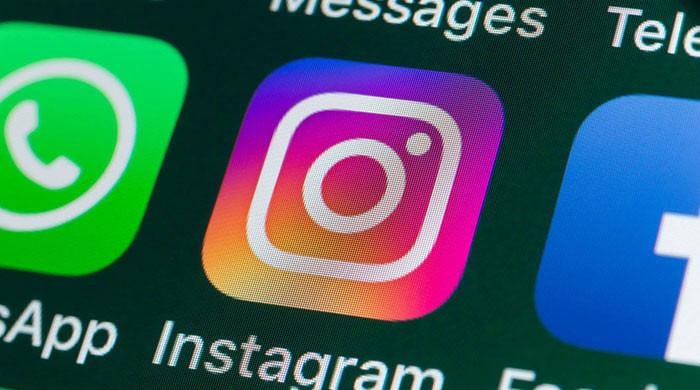 WhatsApp Instagram among platforms facing nationwide connectivity issues Pakistan News Today