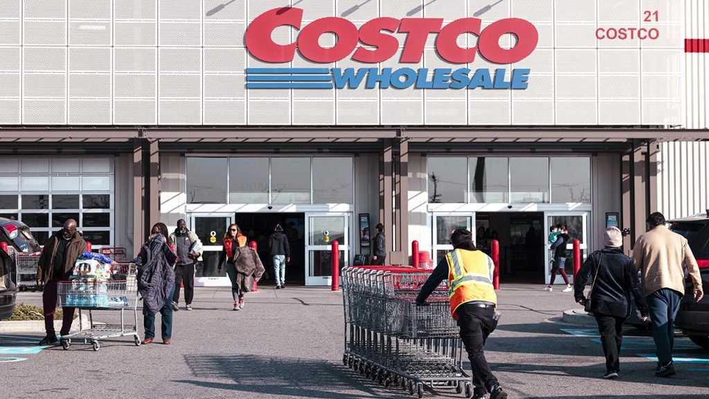 Costco exec warns Trump039s proposed tariffs would raise costs Pakistan News Today