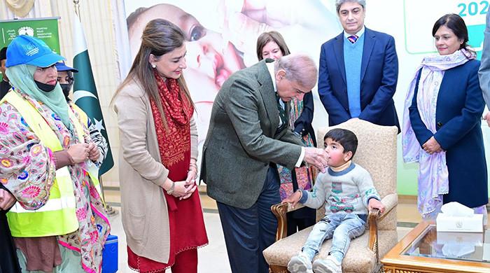 Govt kicks off last polio campaign of 2024 amid surge Pakistan News Today